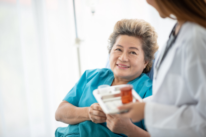 comprando-remedio-com-o-seguro-medicamentos
