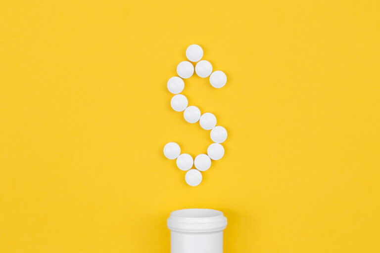 CMED 2025: Projeção de reajuste entre 7,77% e 9,87% nos medicamentos